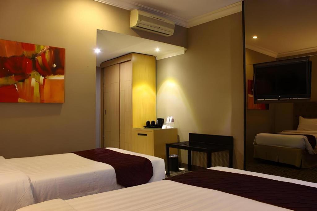 The Mirah Hotel Bogor Ngoại thất bức ảnh