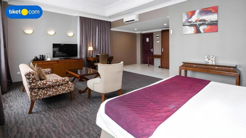 The Mirah Hotel Bogor Ngoại thất bức ảnh