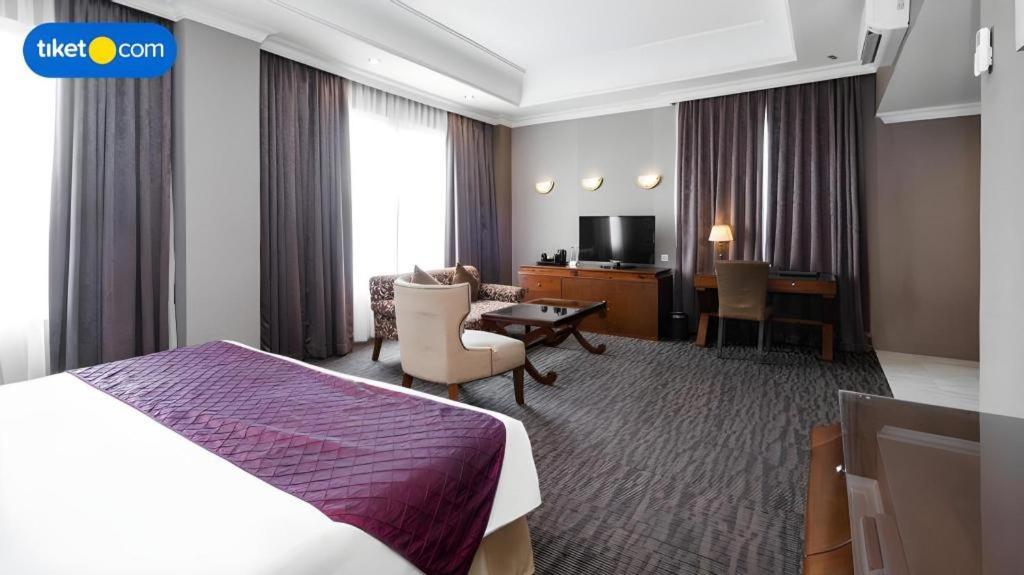 The Mirah Hotel Bogor Ngoại thất bức ảnh