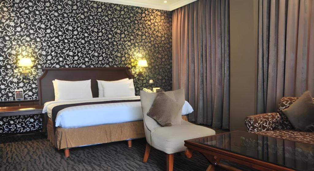 The Mirah Hotel Bogor Ngoại thất bức ảnh