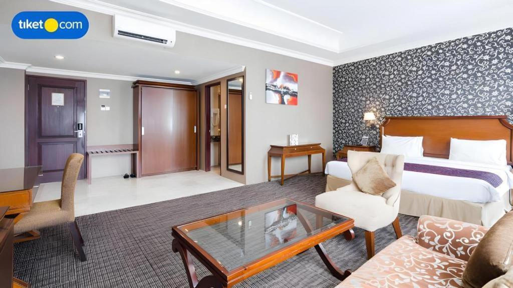 The Mirah Hotel Bogor Ngoại thất bức ảnh