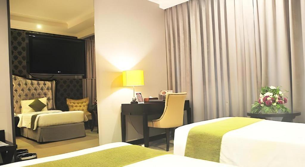 The Mirah Hotel Bogor Ngoại thất bức ảnh