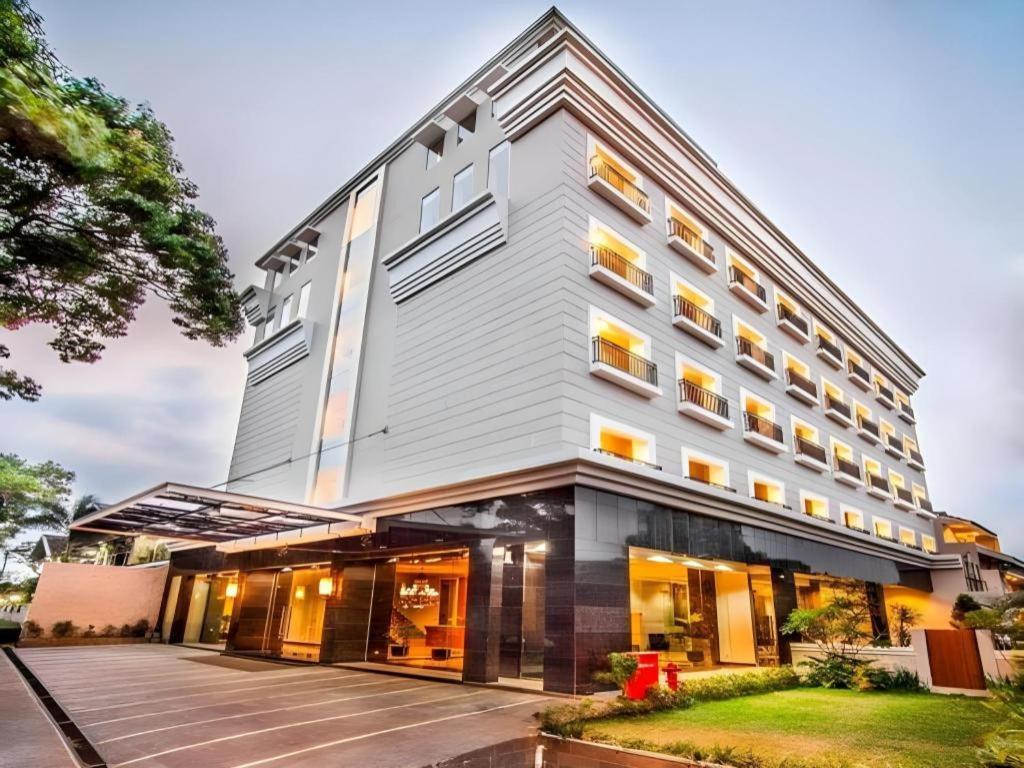 The Mirah Hotel Bogor Ngoại thất bức ảnh